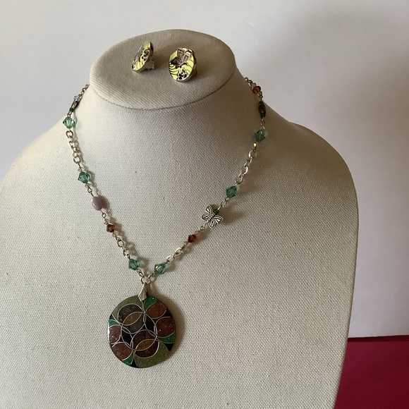 Vintage Y2K Butterfly Clip On Earrings& Handmade Gorgeous Necklace - Picture 11 of 15